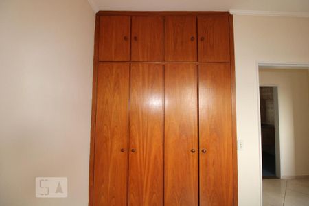 Apartamento à venda com 90m², 3 quartos e 1 vagaQuarto 2