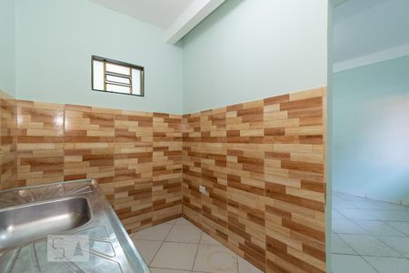 Cozinha de kitnet/studio para alugar com 1 quarto, 24m² em Cidade Jardim, Goiânia