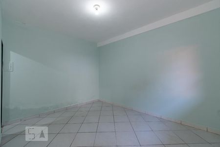 Sala/Quarto de kitnet/studio para alugar com 1 quarto, 24m² em Cidade Jardim, Goiânia