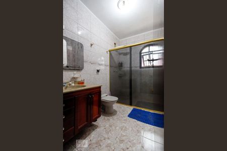Casa à venda com 250m², 3 quartos e 5 vagas Casa à venda com 250m², 3 quartos e 5 vagasBanheiro