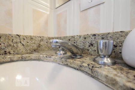 Apartamento à venda com 55m², 2 quartos e 2 vagas Apartamento à venda com 55m², 2 quartos e 2 vagasBanheiro Suíte