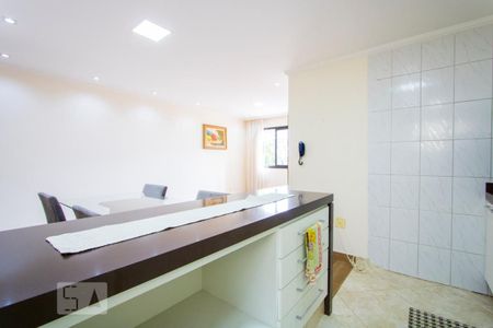 Apartamento para alugar com 62m², 2 quartos e 1 vaga Apartamento para alugar com 62m², 2 quartos e 1 vagaCozinha