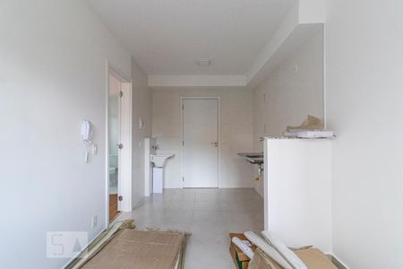 Sala e Cozinha de apartamento para alugar com 1 quarto, 26m² em Cambuci, São Paulo