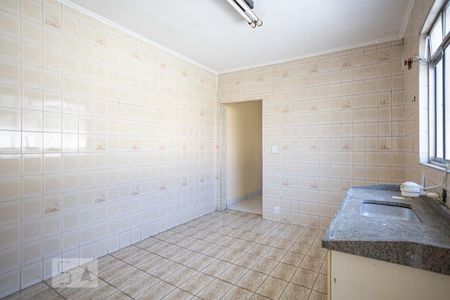 Cozinha de casa para alugar com 1 quarto, 74m² em Cipava, Osasco
