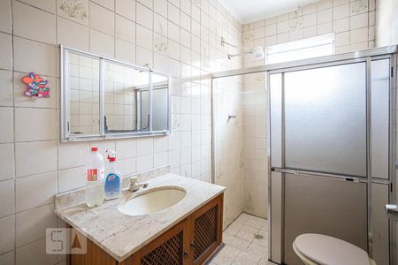 Banheiro de casa para alugar com 1 quarto, 74m² em Cipava, Osasco