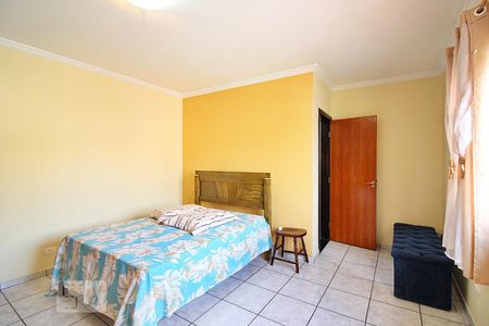 Casa à venda com 200m², 3 quartos e 1 vagaQuarto 2 - Suíte