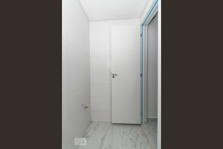 Apartamento para alugar com 45m², 2 quartos e sem vagaBanheiro