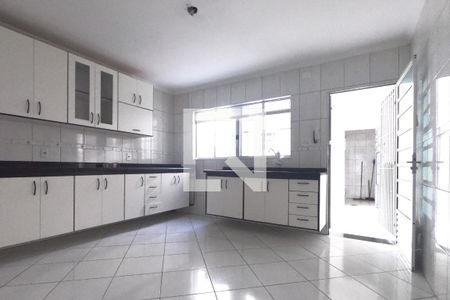 Casa à venda com 129m², 3 quartos e 2 vagasCozinha