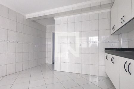 Casa à venda com 129m², 3 quartos e 2 vagasCozinha