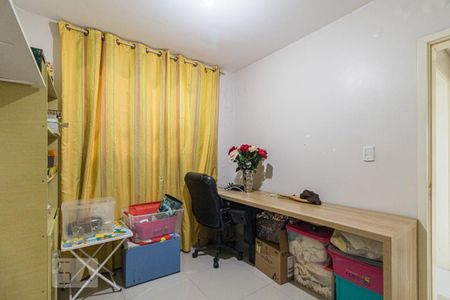 Escritório de casa à venda com 3 quartos, 300m² em Parque Santa Fé, Porto Alegre