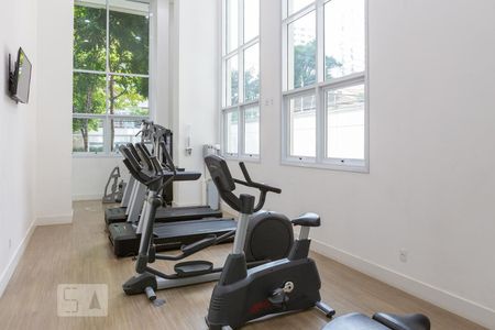 Apartamento para alugar com 80m², 2 quartos e 2 vagas Apartamento para alugar com 80m², 2 quartos e 2 vagasÁrea comum - Academia