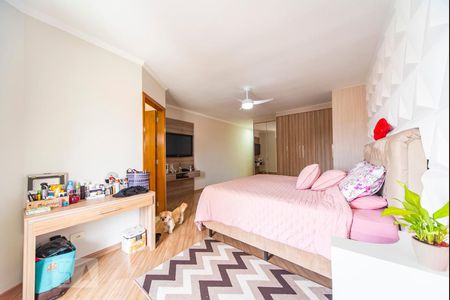 Casa à venda com 190m², 4 quartos e 4 vagas Casa à venda com 190m², 4 quartos e 4 vagasQuarto 4