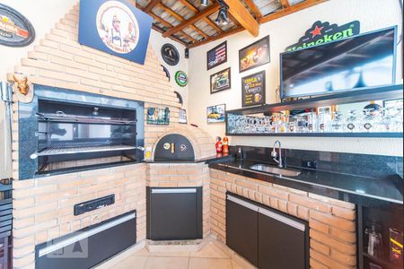 Casa à venda com 190m², 4 quartos e 4 vagas Casa à venda com 190m², 4 quartos e 4 vagasÁrea Gourmet