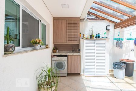 Casa à venda com 190m², 4 quartos e 4 vagas Casa à venda com 190m², 4 quartos e 4 vagasÁrea de Serviço