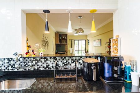 Apartamento à venda com 71m², 3 quartos e 2 vagas Apartamento à venda com 71m², 3 quartos e 2 vagasCozinha