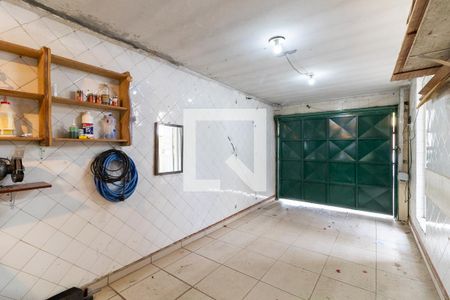 Casa à venda com 175m², 2 quartos e 1 vaga Casa à venda com 175m², 2 quartos e 1 vagaGaragem