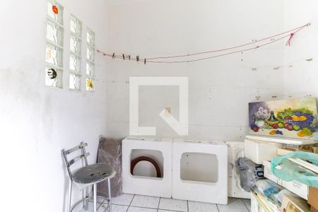 Casa à venda com 175m², 2 quartos e 1 vaga Casa à venda com 175m², 2 quartos e 1 vaga1 Quarto da Edicula