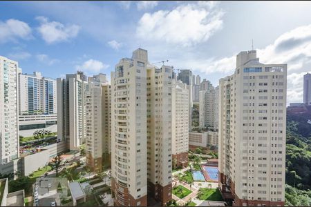 Apartamento à venda com 126m², 3 quartos e 2 vagasVaranda da Sala