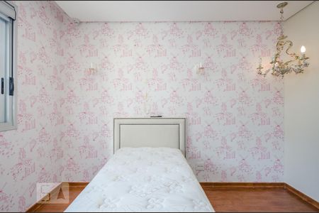 Apartamento à venda com 126m², 3 quartos e 2 vagasQuarto 2