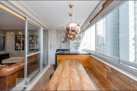 Apartamento à venda com 126m², 3 quartos e 2 vagasVaranda da Sala