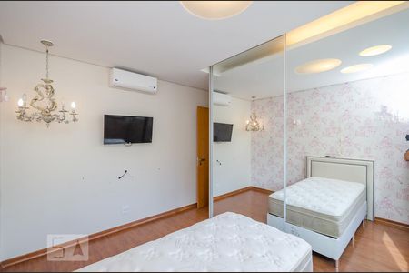 Apartamento à venda com 126m², 3 quartos e 2 vagasQuarto 2