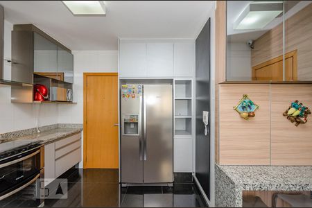 Apartamento à venda com 126m², 3 quartos e 2 vagasCozinha