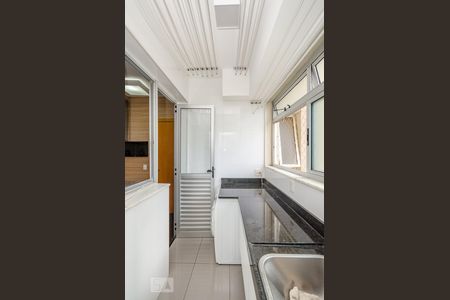 Apartamento à venda com 126m², 3 quartos e 2 vagasÁrea de Serviço