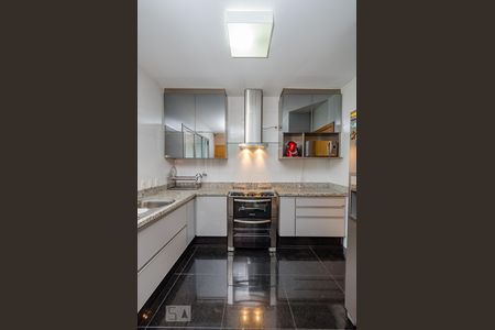 Apartamento à venda com 126m², 3 quartos e 2 vagasCozinha