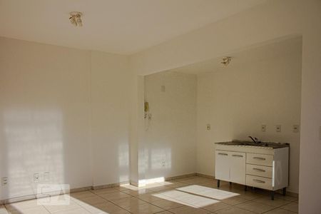 Sala de apartamento para alugar com 1 quarto, 52m² em Centro, Canoas