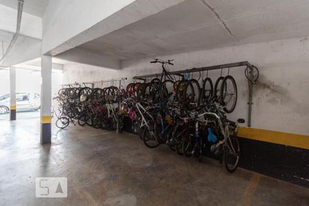 Apartamento à venda com 60m², 2 quartos e 2 vagas Apartamento à venda com 60m², 2 quartos e 2 vagasÁrea comum - Bicicletário