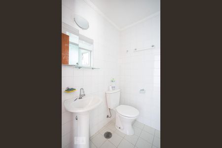 Apartamento à venda com 60m², 2 quartos e 2 vagas Apartamento à venda com 60m², 2 quartos e 2 vagasBanheiro