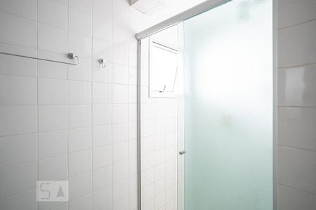 Apartamento à venda com 60m², 2 quartos e 2 vagas Apartamento à venda com 60m², 2 quartos e 2 vagasBanheiro