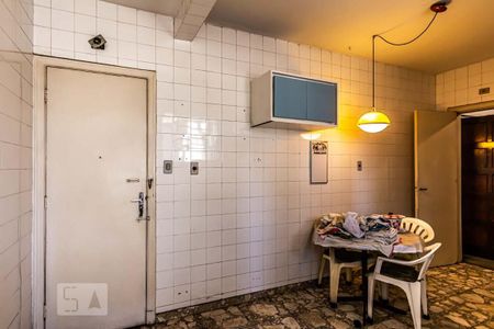 Apartamento à venda com 120m², 4 quartos e 1 vaga Apartamento à venda com 120m², 4 quartos e 1 vagaCozinha