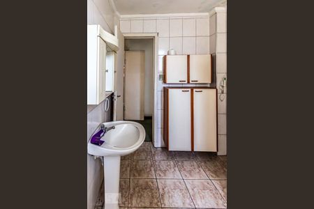 Apartamento à venda com 120m², 4 quartos e 1 vaga Apartamento à venda com 120m², 4 quartos e 1 vagaBanheiro 1