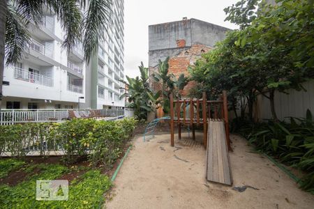 Apartamento à venda com 49m², 2 quartos e 1 vaga Apartamento à venda com 49m², 2 quartos e 1 vagaPlayground