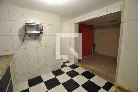 Casa à venda com 370m², 3 quartos e 3 vagasCozinha - Casa 02