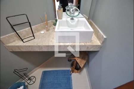 Casa à venda com 370m², 3 quartos e 3 vagasLavabo