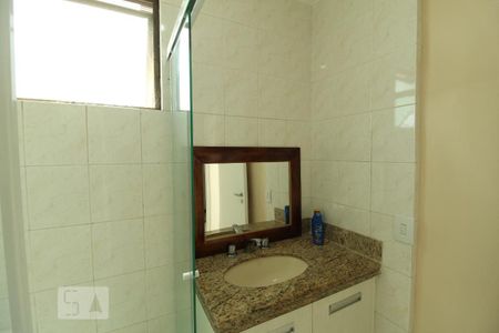 Apartamento para alugar com 85m², 2 quartos e 2 vagasBanheiro Social