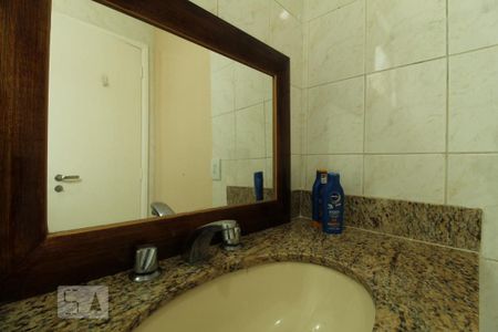 Apartamento para alugar com 85m², 2 quartos e 2 vagasBanheiro Social