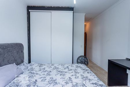 Casa à venda com 264m², 4 quartos e 4 vagas Casa à venda com 264m², 4 quartos e 4 vagasSuite 3