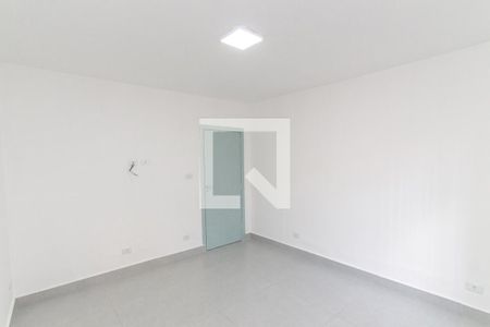Quarto 1 de casa para alugar com 2 quartos, 78m² em Vila Constança, São Paulo