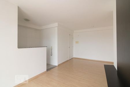 Sala de apartamento para alugar com 2 quartos, 64m² em Picanço, Guarulhos