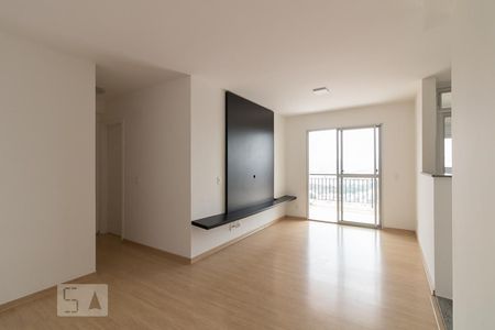 Sala de apartamento para alugar com 2 quartos, 64m² em Picanço, Guarulhos
