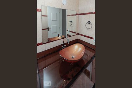 Apartamento à venda com 230m², 4 quartos e 2 vagas Apartamento à venda com 230m², 4 quartos e 2 vagasBanheiro