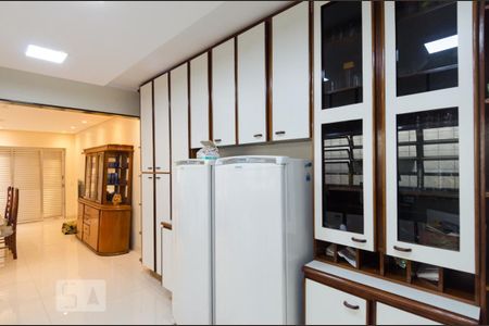 Casa à venda com 525m², 7 quartos e 2 vagasCozinha