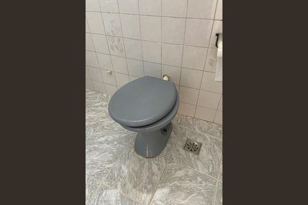 Apartamento à venda com 80m², 2 quartos e 1 vaga Apartamento à venda com 80m², 2 quartos e 1 vagaBanheiro