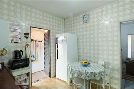 Casa à venda com 125m², 3 quartos e 2 vagasCozinha