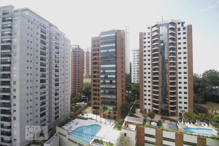 Apartamento à venda com 102m², 2 quartos e 2 vagasVista do quarto