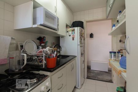 Apartamento à venda com 62m², 2 quartos e 2 vagas Apartamento à venda com 62m², 2 quartos e 2 vagasCozinha