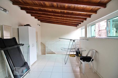 Casa à venda com 256m², 3 quartos e 2 vagasLavanderia